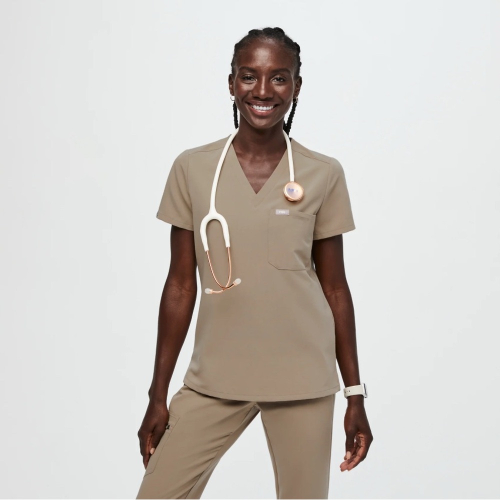 figs catarina one pocket scrub top in latte